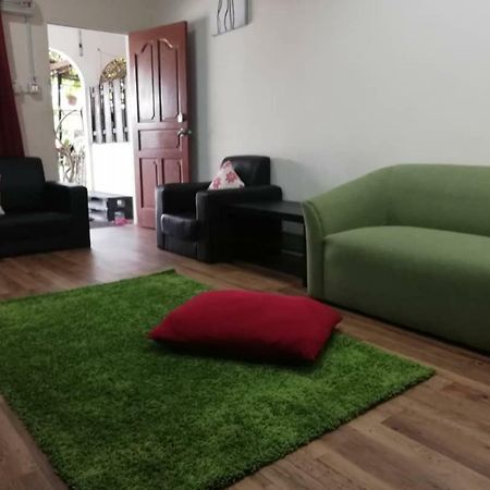 Alsafffa Homestay Пантай-Ченанг Екстер'єр фото